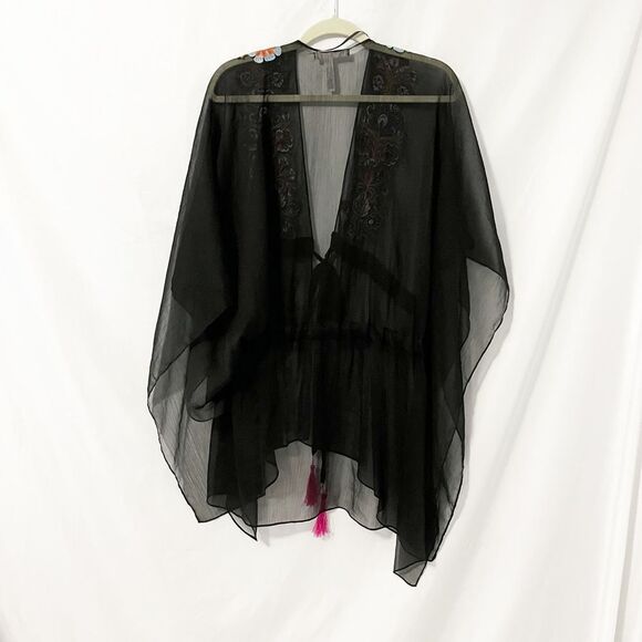 BCBGeneration Black Sheer Embroidered Kimono Jacket Size OS - Picture 3 of 8
